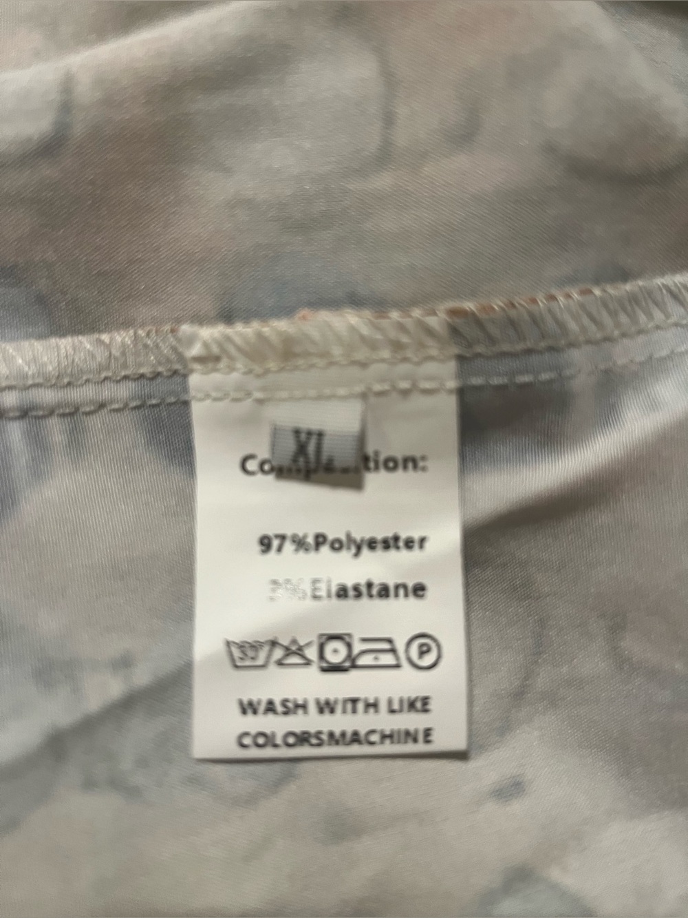 Ladies blouse - Picture 2 of 4